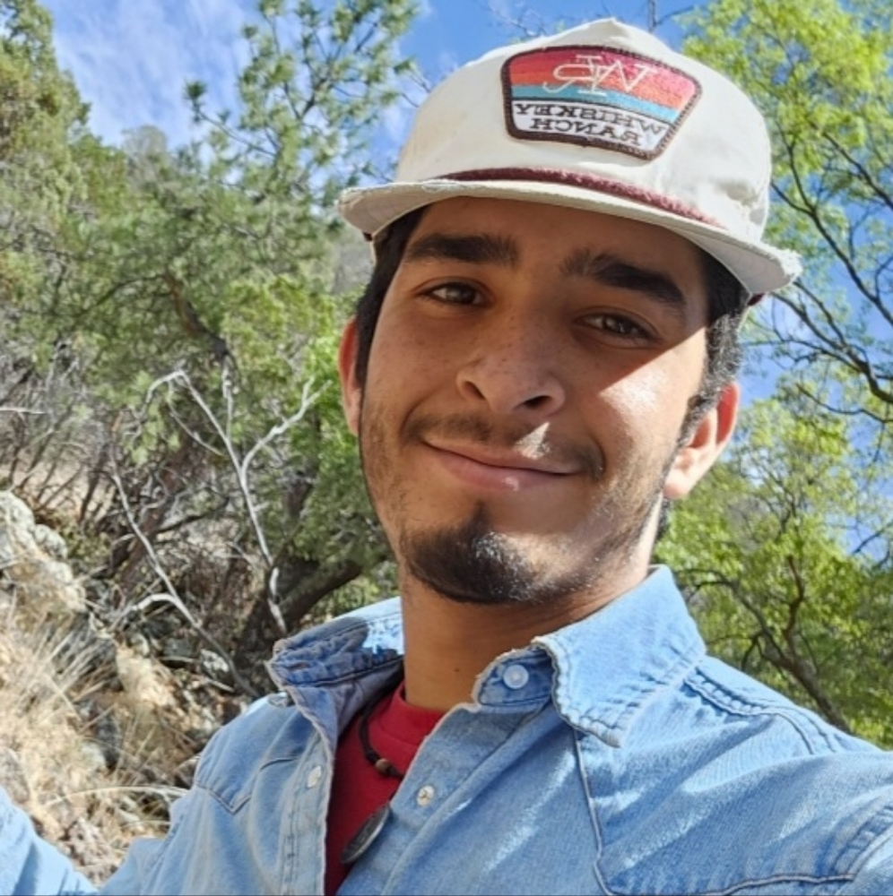 Meet your Posher, Gerardo